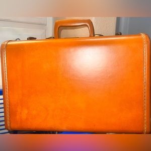 Vintage Samsonite luggage style #4615